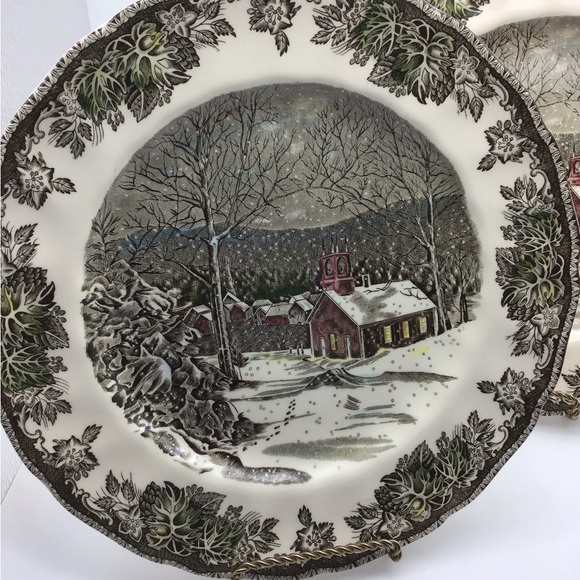 Johnson Brothers Friendly Village “The School House” dinner plates - Picture 4 of 4